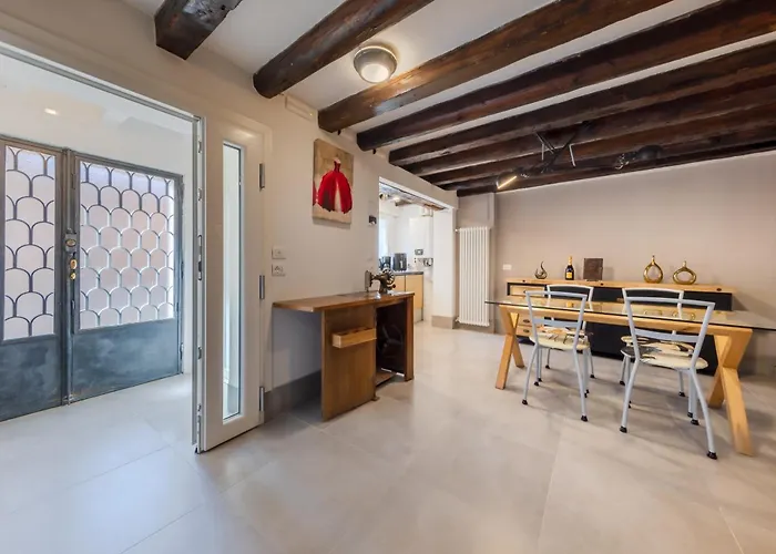 Santa Marghe House